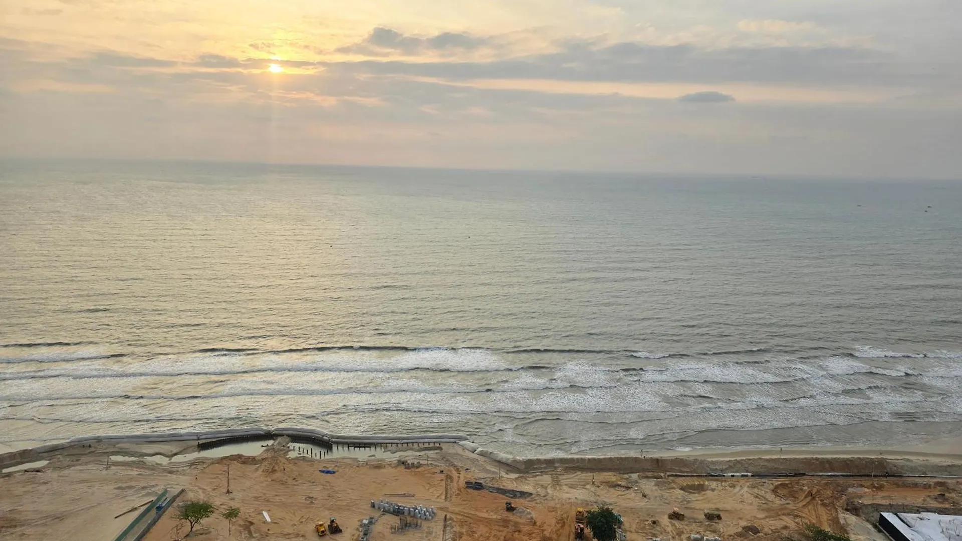 Toa Nha Oasky - Can Ho View Bien 32 0*, Vung Tau Vietnam